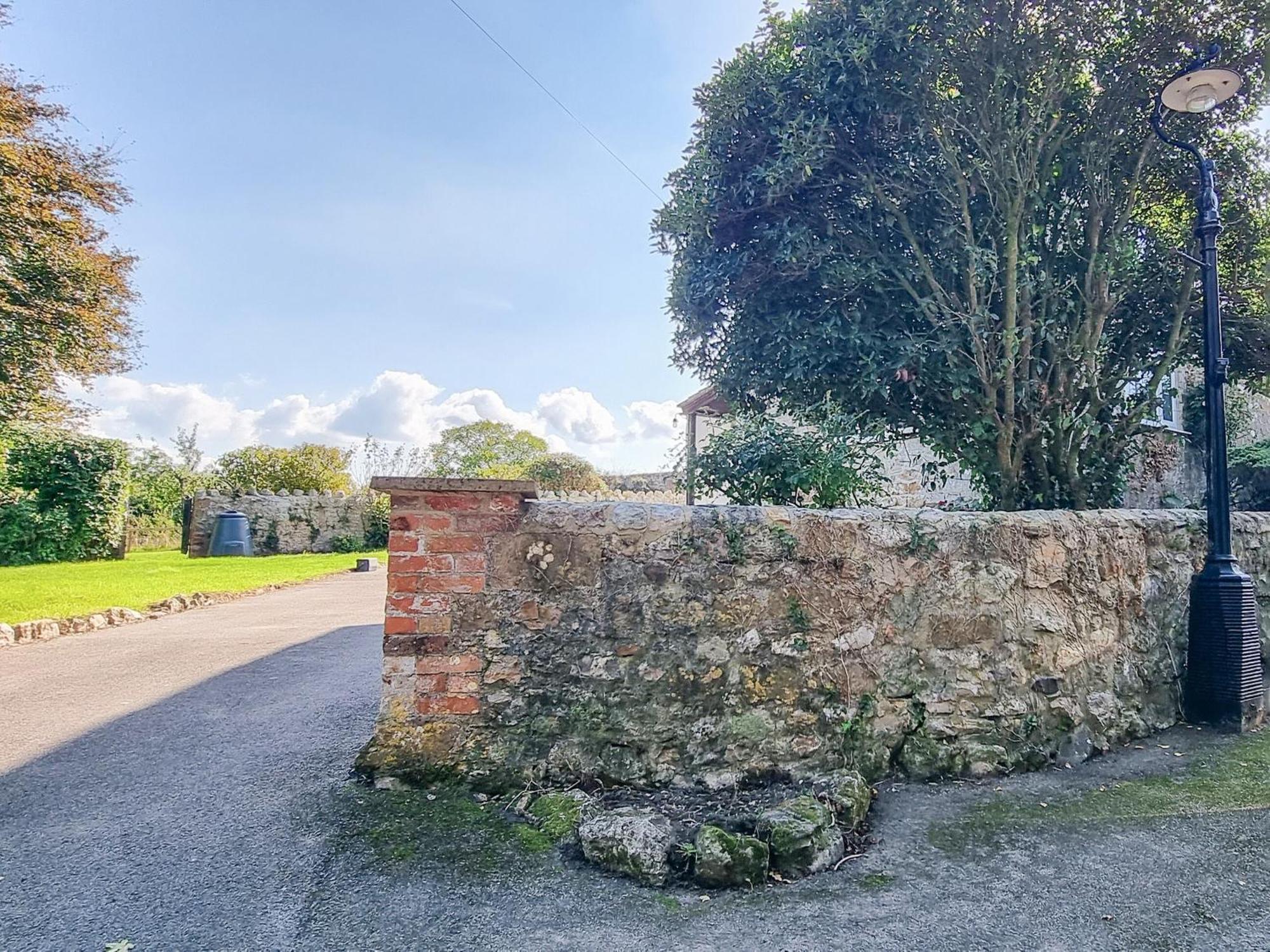 Villa The Moat House Cudworth Exterior foto